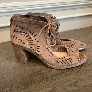 Canyon River Blues Brown Heeled Boots